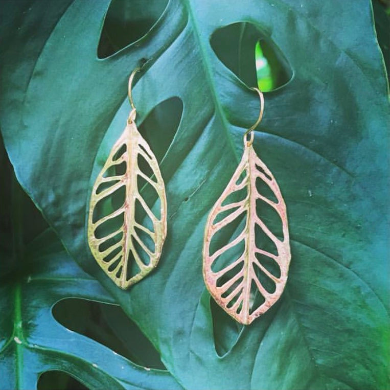 small plumeria earrings