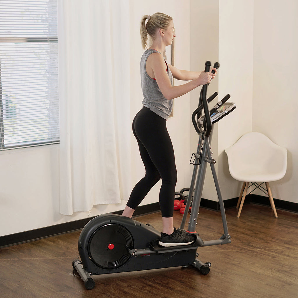 Pre-Programmed Elliptical Trainer